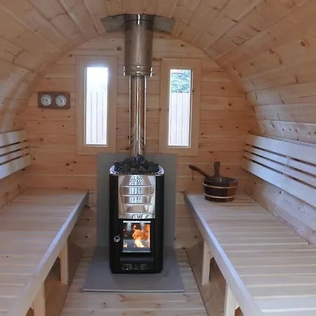 شقة Tessedik Vendeghaz Hajdúszoboszló