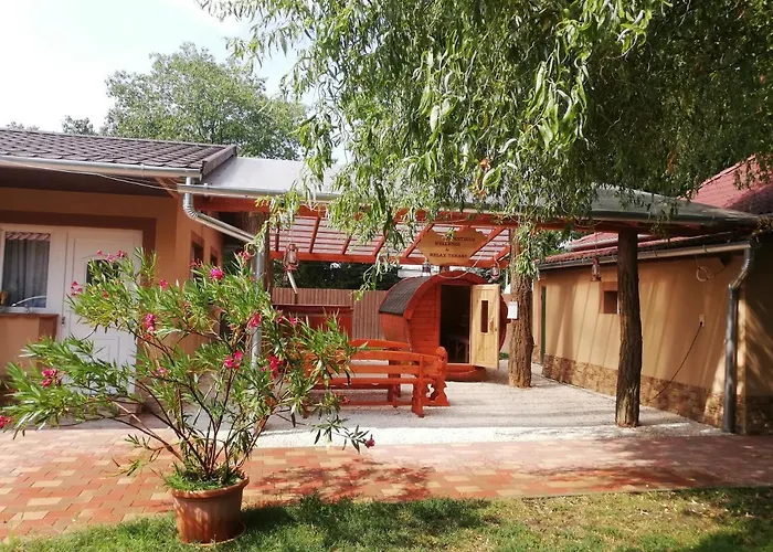 Apartamento Tessedik *