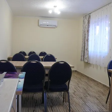 Apartment Tessedik Vendeghaz Hajduszoboszlo