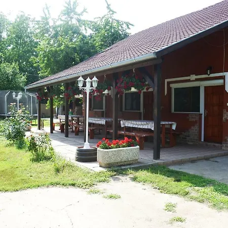 Apartament Tessedik Vendeghaz Hajdúszoboszló